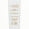 Gold spec print on the Ivory Hybrid padel racket: 100% carbon, 355 g, medium balance, MultiEVA core and 3K carbon